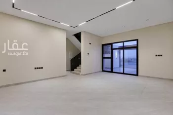 فيلا للبيع في شارع صالح كمال الدين, حي عكاظ, مدينة الرياض, منطقة الرياض صورة 4