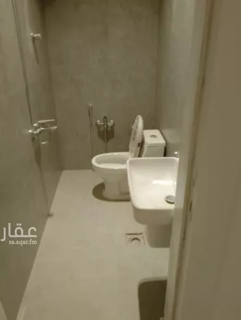 دور للإيجار في شارع جابر الاحمد الصباح, حي الرمال, مدينة الرياض, منطقة الرياض صورة 5