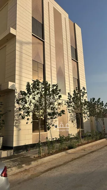 عمارة للبيع في شارع عمير بن سنان بن عرفطة, حي المهدية, مدينة الرياض, منطقة الرياض صورة 3