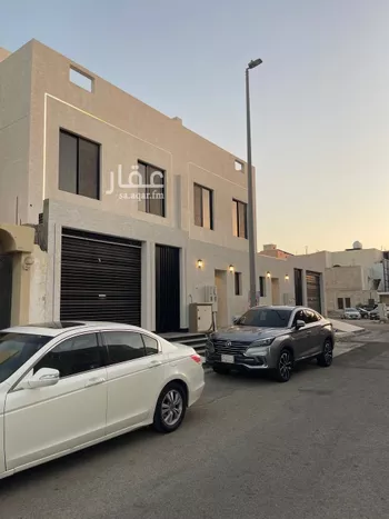 فيلا للبيع في شارع احمد العروي, حي الواحة, مدينة جدة, منطقة مكة المكرمة صورة 4
