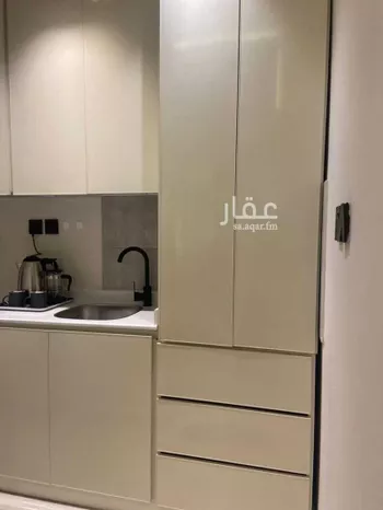 شقة مفروشة للحجز في شارع خليفة العتيبي ، حي القيروان ، الرياض ، منطقة الرياض صورة 5