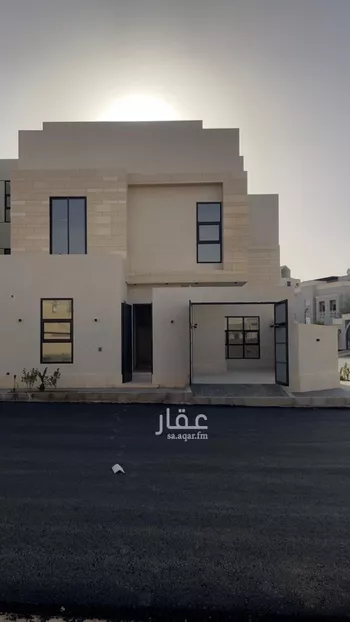 فيلا للبيع في شارع السيل, حي المهدية, مدينة الرياض, منطقة الرياض