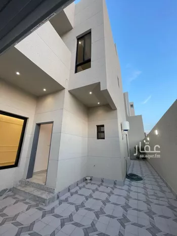 فيلا للبيع في شارع السيل, حي المهدية, مدينة الرياض, منطقة الرياض صورة 3