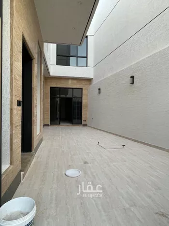 فيلا للبيع في شارع قطب الدين بن السلطان, حي المهدية, مدينة الرياض, منطقة الرياض صورة 2