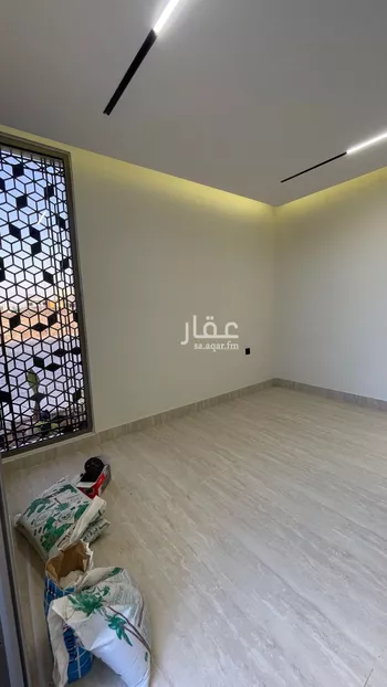 فيلا للبيع في شارع إبراهيم بن علي بن علوي, حي المهدية, مدينة الرياض, منطقة الرياض صورة 4