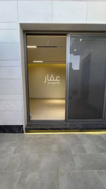 فيلا للبيع في شارع إبراهيم بن علي بن علوي, حي المهدية, مدينة الرياض, منطقة الرياض صورة 5