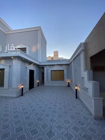 فيلا للبيع في شارع أحمد بن الحسن الأنصاري, حي المهدية, مدينة الرياض, منطقة الرياض صورة 2