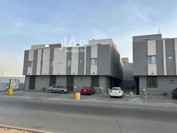 شقة للبيع في شارع عبدالرحمن بن قاسم, حي عكاظ, مدينة الرياض, منطقة الرياض