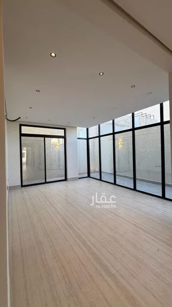 فيلا للبيع في شارع ابن المهاجر, حي المهدية, مدينة الرياض, منطقة الرياض صورة 3