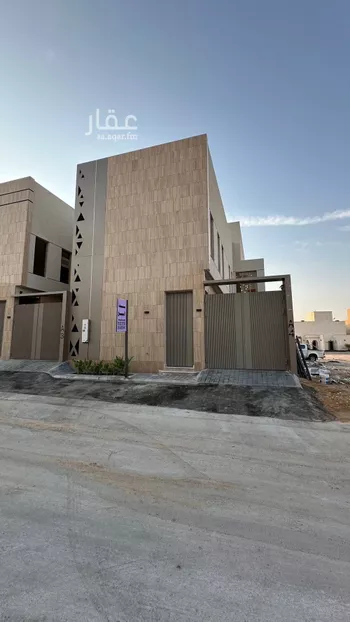 فيلا للبيع في شارع علي بن رشيد, حي المهدية, مدينة الرياض, منطقة الرياض صورة 2