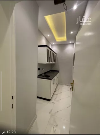 شقة للإيجار في شارع طريق الملك عبد الله, حي مغرزات, مدينة الرياض, منطقة الرياض صورة 3