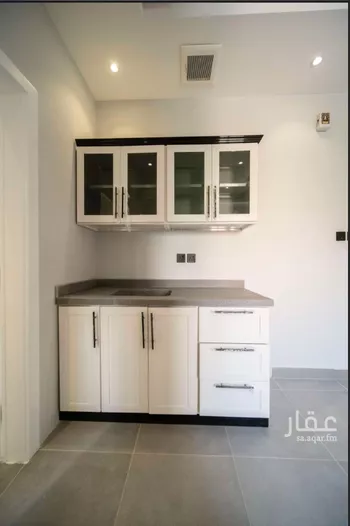 شقة للإيجار في شارع الامير عبدالعزيز بن مساعد بن جلوي, حي العليا, مدينة الرياض, منطقة الرياض صورة 2