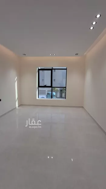 فيلا للبيع في شارع حسن مشاط, حي عكاظ, مدينة الرياض, منطقة الرياض صورة 3