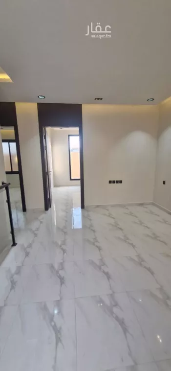 فيلا للبيع في شارع مصطفى عبدالرزاق, حي عكاظ, مدينة الرياض, منطقة الرياض صورة 5