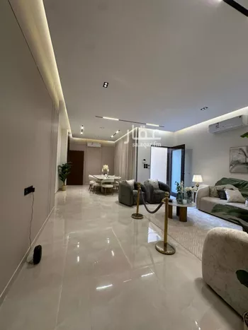 دور للبيع في شارع عبدالرحمن ابن مقبل, حي عكاظ, مدينة الرياض, منطقة الرياض صورة 5