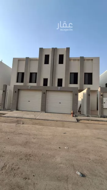 دور للبيع في شارع عثمان الحقيل, حي عكاظ, مدينة الرياض, منطقة الرياض