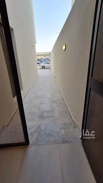دور للبيع في شارع عثمان الحقيل, حي عكاظ, مدينة الرياض, منطقة الرياض صورة 5