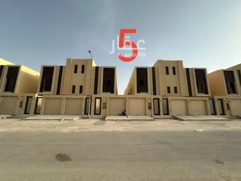 دور للبيع في شارع عبدالرحمن ابن مقبل, حي عكاظ, مدينة الرياض, منطقة الرياض