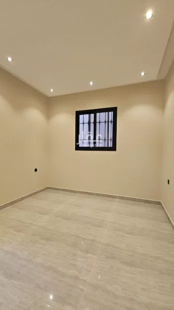 فيلا للبيع في شارع سنومة العليا, حي العريجاء الغربي, مدينة الرياض, منطقة الرياض صورة 4