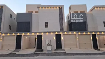 فيلا للبيع في شارع الحويمه, حي عكاظ, مدينة الرياض, منطقة الرياض