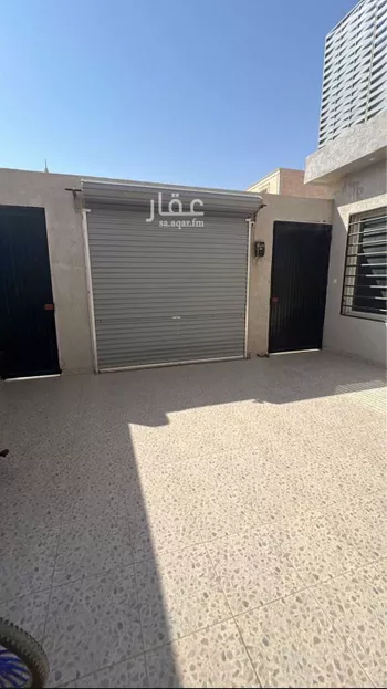 فيلا للبيع في شارع عبدالرحمن بن أبي ياسر, حي الرمال, مدينة الرياض, منطقة الرياض صورة 2