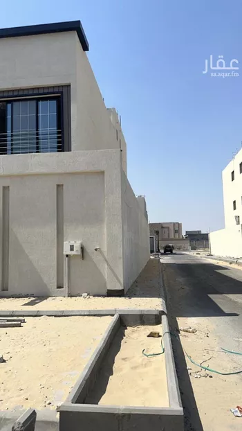 فيلا للبيع في شارع الاصمعي, حي ضاحية الملك فهد, مدينة الدمام, المنطقة الشرقية صورة 2
