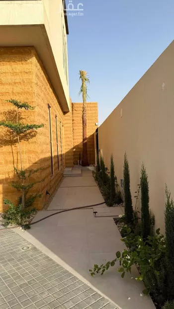فيلا للبيع في شارع الثمد, حي الرحاب, مدينة بريده, منطقة القصيم صورة 2