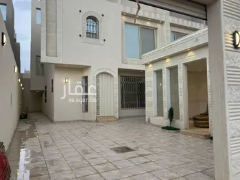 فيلا للإيجار في شارع محمد حسن قاضي, حي عكاظ, مدينة الرياض, منطقة الرياض صورة 3
