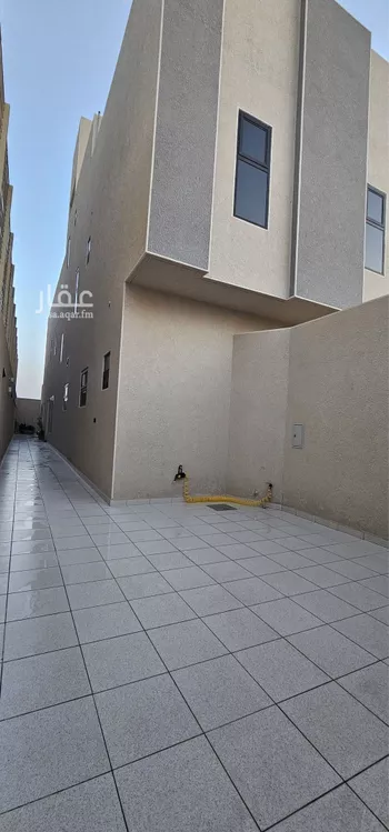 فيلا للإيجار في شارع الشيخ عبدالوهاب عطار, حي العوالي, مدينة الرياض, منطقة الرياض