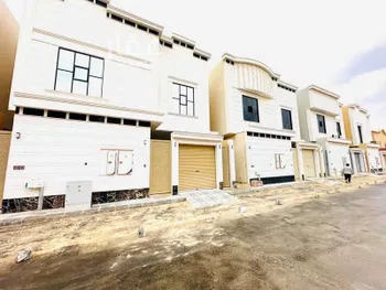 دور للبيع في شارع شارع رقم 98, حي الجنادرية, مدينة الرياض, منطقة الرياض صورة 3