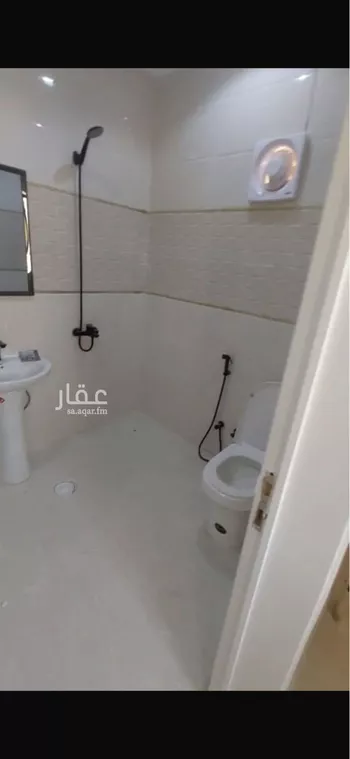 شقة للإيجار في شارع جبير بن الحويرث, حي النسيم الشرقي, مدينة الرياض, منطقة الرياض صورة 3