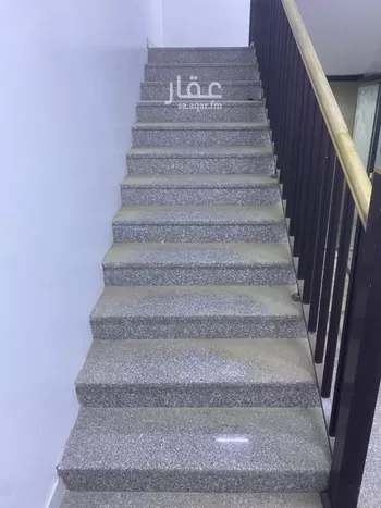 شقة للإيجار في شارع خليفة بن بديع, حي الحمراء الثالث, مدينة الاحساء, المنطقة الشرقية صورة 2