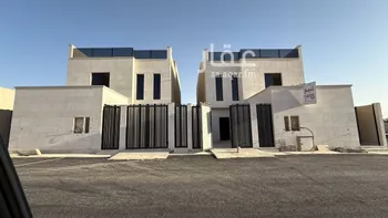 فيلا للبيع في شارع عبدالكريم قاضي خان, حي طويق, مدينة الرياض, منطقة الرياض