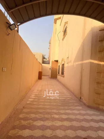 فيلا للإيجار في شارع كنانة, حي العزيزية, مدينة الرياض, منطقة الرياض صورة 3