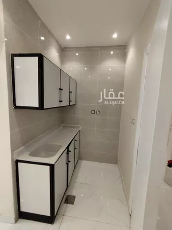 شقة للإيجار في شارع طريق الملك عبدالعزيز, حي المصيف, مدينة الرياض, منطقة الرياض صورة 2