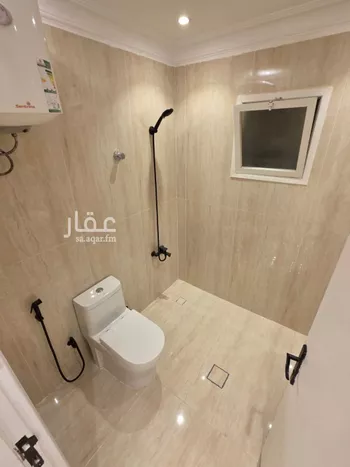 شقة للإيجار في شارع الشيخ عبدالله العنقري, حي الورود, مدينة الرياض, منطقة الرياض صورة 3