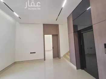 فيلا للبيع في شارع سيف الدين الخطيب, حي المهدية, مدينة الرياض, منطقة الرياض صورة 2