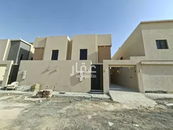 فيلا للبيع في شارع عبدالله بن يزيد الخطمي الأنصاري, حي العوالي, مدينة الرياض, منطقة الرياض صورة 4