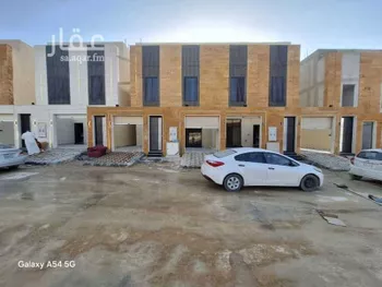 فيلا للبيع في شارع عباس عبدالجبار, حي العوالي, مدينة الرياض, منطقة الرياض