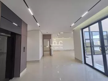 فيلا للبيع في شارع سيف الدين الخطيب, حي المهدية, مدينة الرياض, منطقة الرياض صورة 5