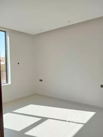 شقة للبيع في شارع ابي العباس بن عيسى, حي السويدي, مدينة الرياض, منطقة الرياض صورة 3