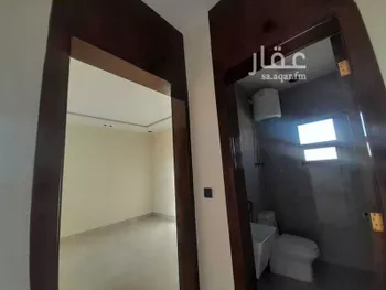 فيلا للبيع في حي ظهرة لبن, مدينة الرياض, منطقة الرياض صورة 2