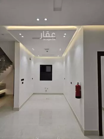 فيلا للبيع في شارع جبل الارام, حي ظهرة لبن, مدينة الرياض, منطقة الرياض صورة 5