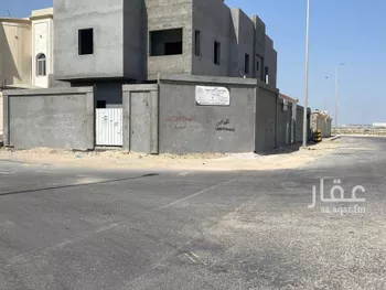 فيلا للبيع في شارع أم حكيم بنت عتبة, حي الأمانة, مدينة الدمام, المنطقة الشرقية صورة 2