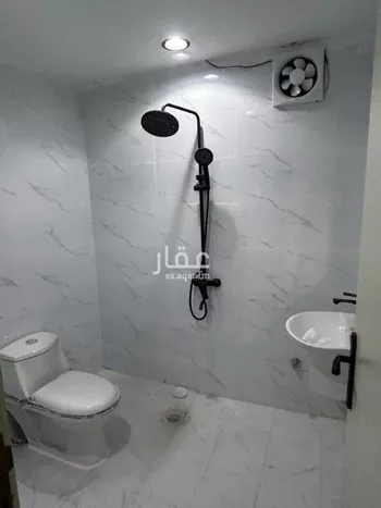 شقة للإيجار في شارع عين هيت, حي الملز, مدينة الرياض, منطقة الرياض صورة 3
