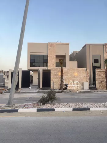 فيلا للبيع في شارع البلاغة, حي الشعلة, مدينة الدمام, المنطقة الشرقية صورة 2