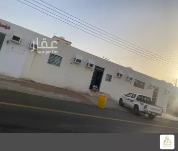 محل للإيجار في شارع البلد , حي الودي, مدينة حائل, منطقة حائل صورة 2