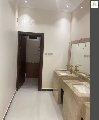 فيلا للبيع في شارع حابس ابن سعد الطائي, حي الخماشية, مدينة حائل, منطقة حائل صورة 2