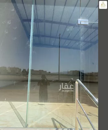 محل للإيجار في شارع الإمام مالك بن أنس, حي حدري البلاد, مدينة حائل, منطقة حائل صورة 3