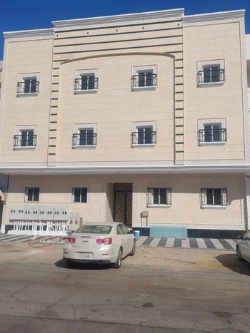 عمارة للبيع في شارع الجبيل, حي الخبر الجنوبية, مدينة الخبر, المنطقة الشرقية صورة 2